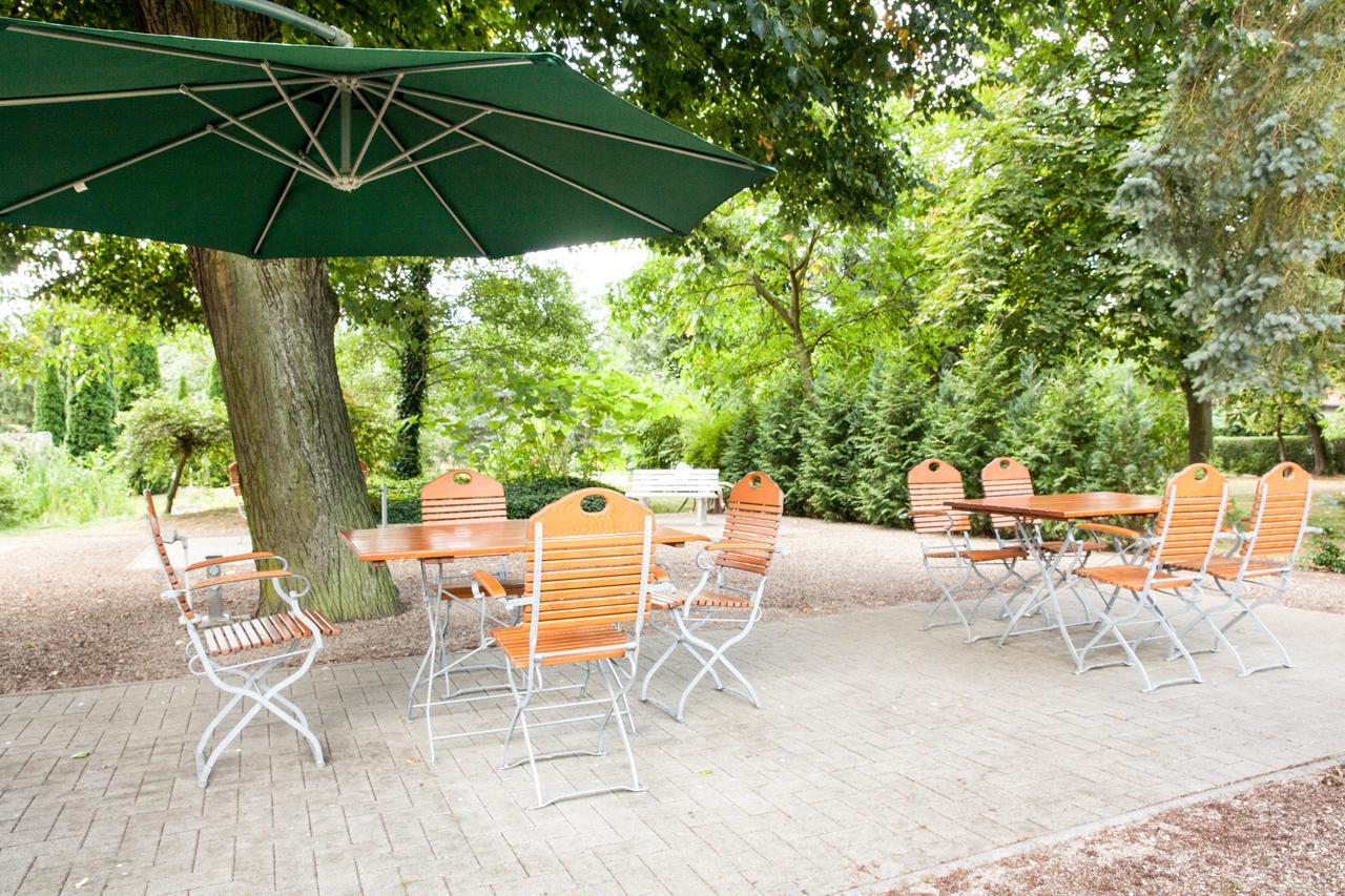 Hotel Am Meilenstein Dunkelforth Exteriör bild